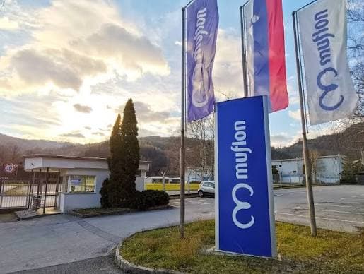 Vhod v podjetje Muflon v Radečah